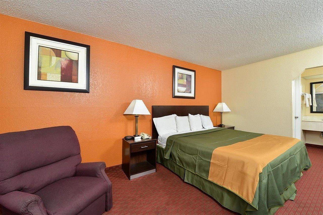 Rodeway Inn North Little Rock Exteriér fotografie